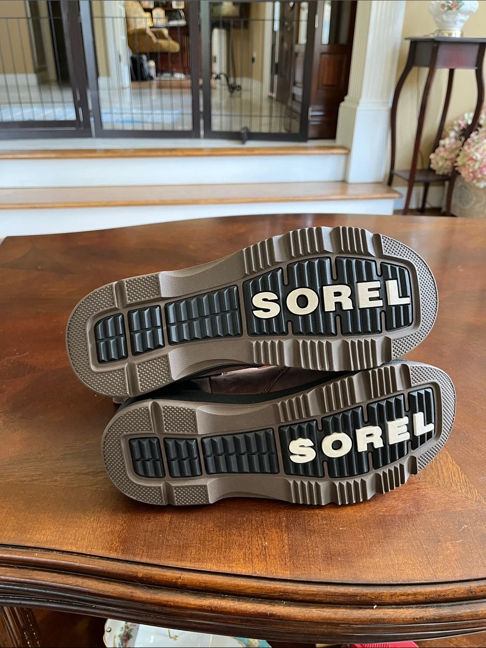 Sorel stylish brown